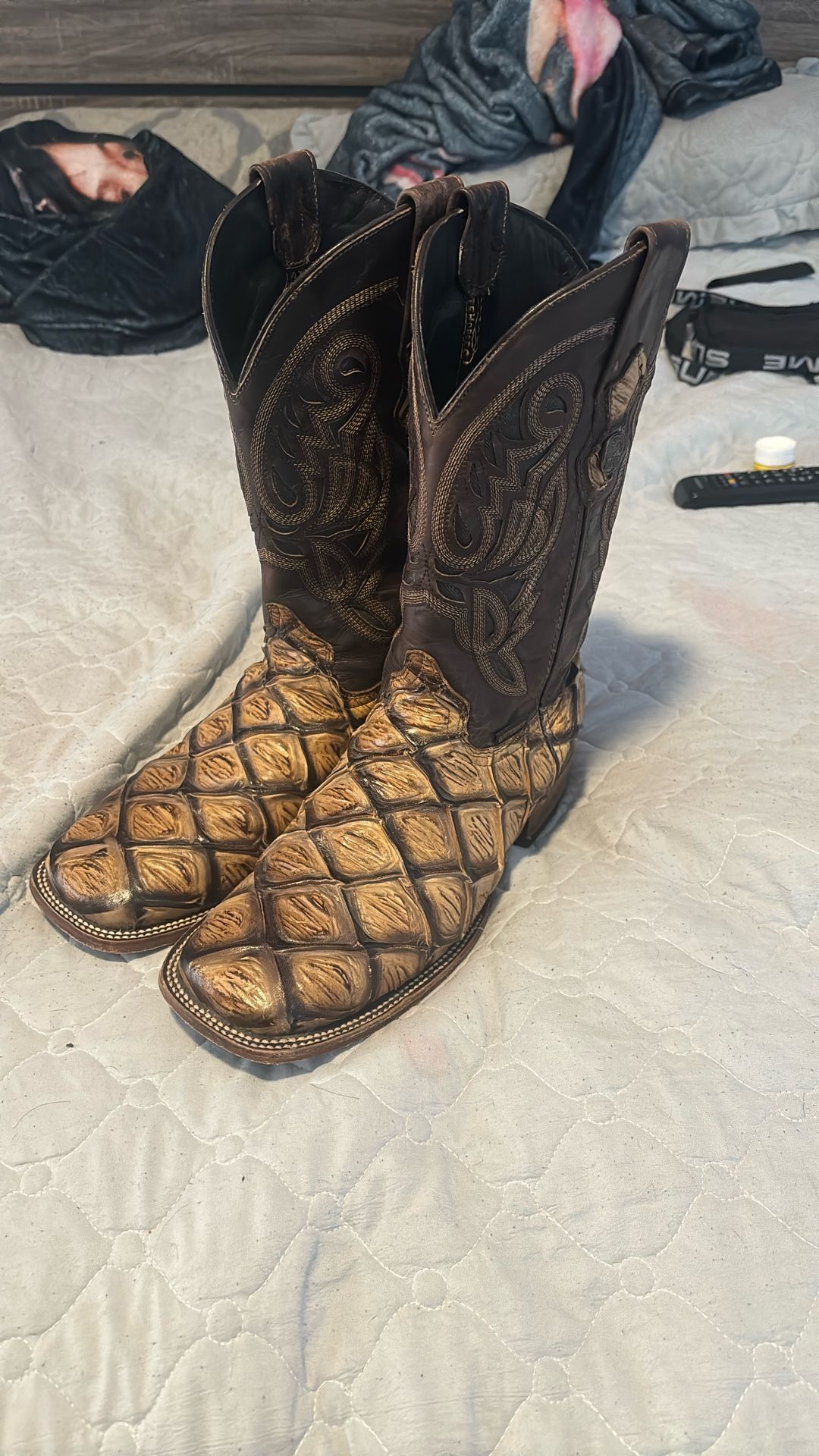 Piraruca boots