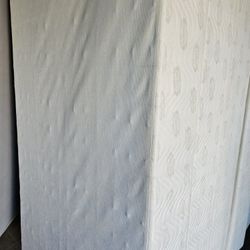 Simmons King Size Box Springs 🌙 