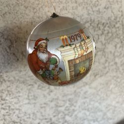 1979 Christmas Ornament