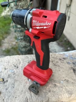 M18  BRUSHLESS 1/2" COMPACT DRILL/DRIVER