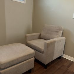 Accent Chair with Matching Ottoman – Good Condition
