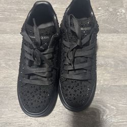 Alexander McQueen Size 10 