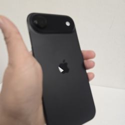 17 Air Cricket /Att $55down ...crean Esn