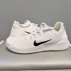 Nike Free Rn 2018 Women’s Size 10