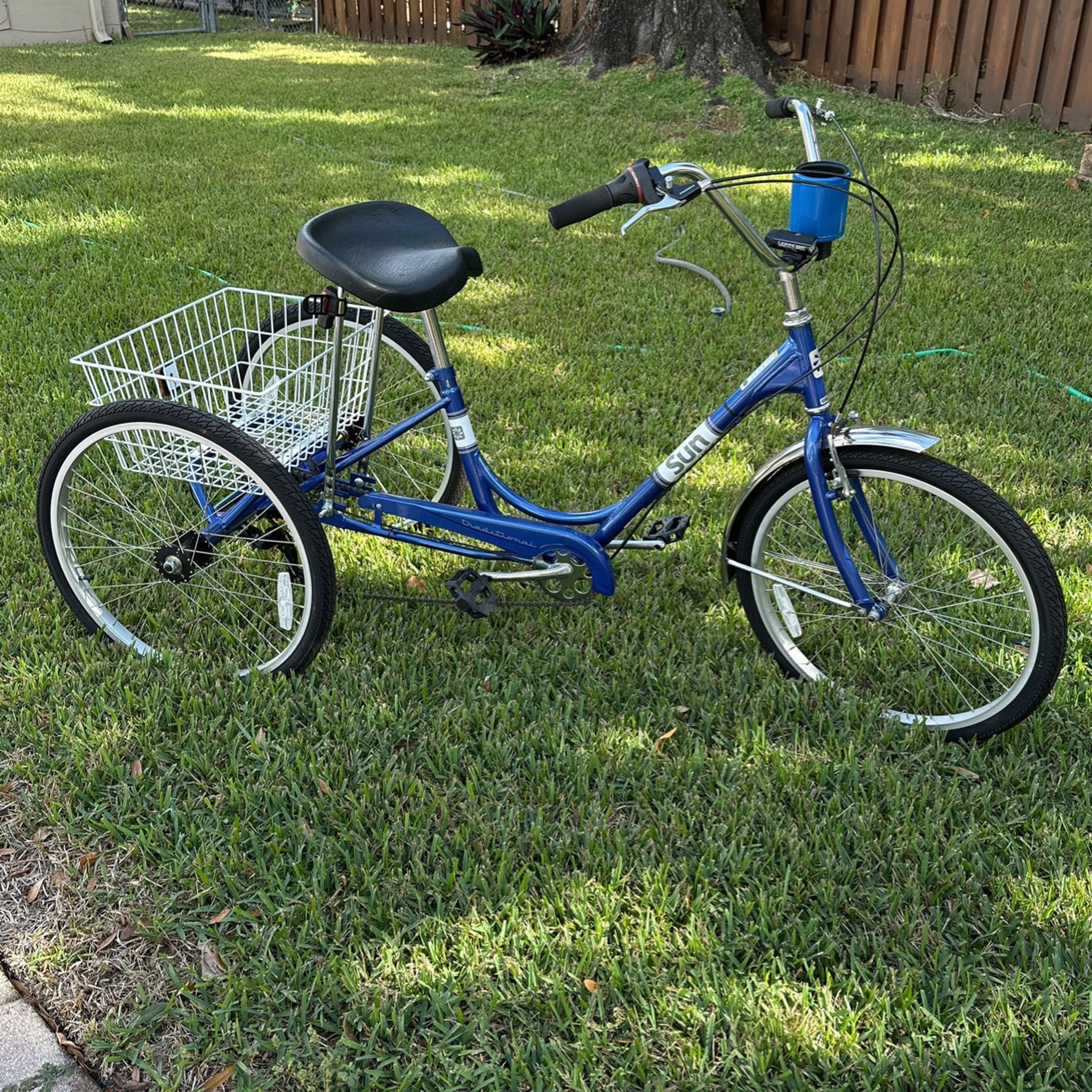 3 Wheel Bicycle “SUN” 7 speed for Sale in Fort Lauderdale, FL OfferUp