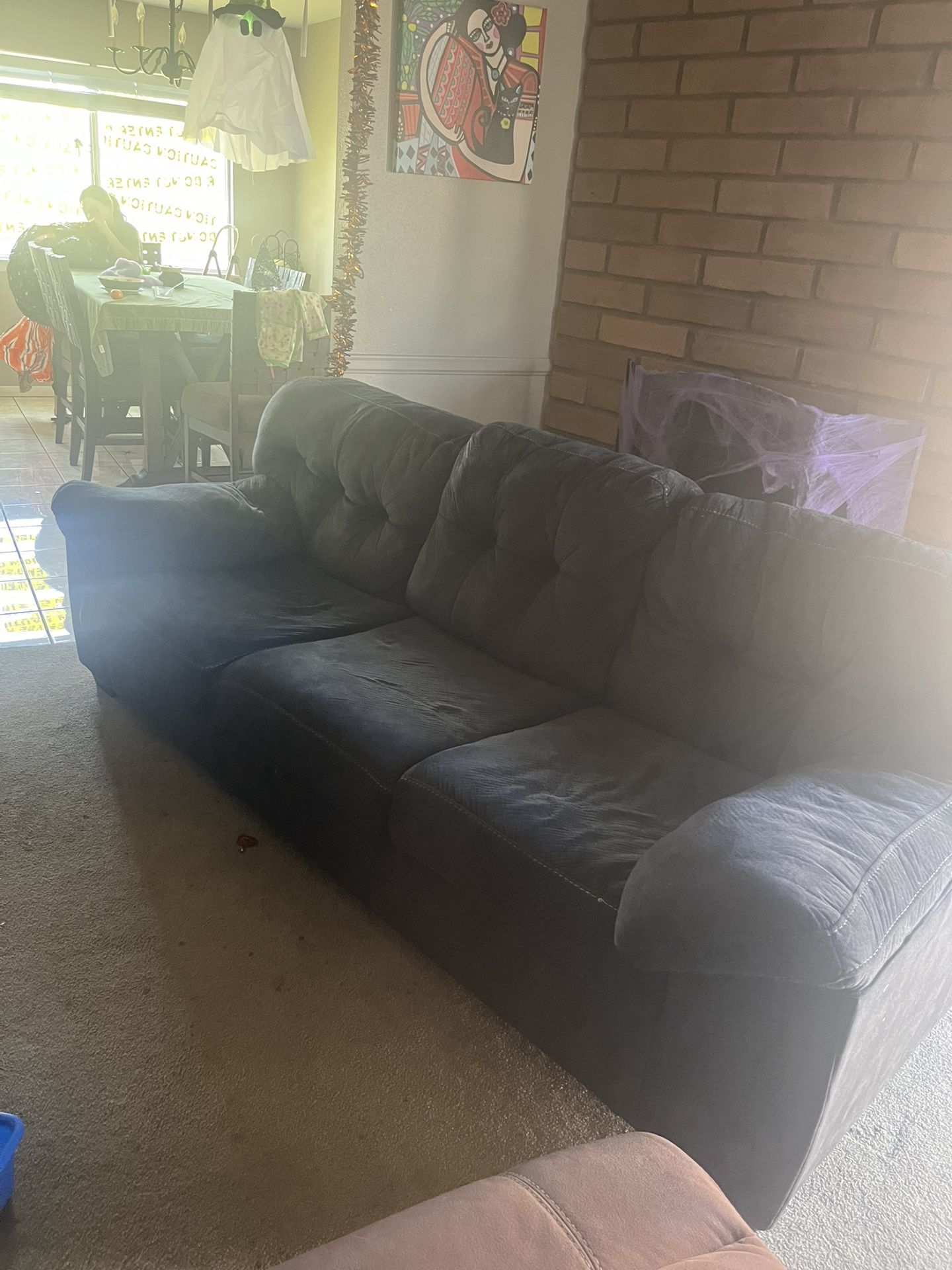 Free Three Seater