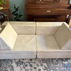 Nugget Style Couch 