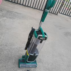 Shark Navigator Swivel Pro Plus Upright Vacuum/XL Dustcup, Bristle Brushroll, NV250