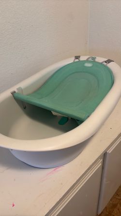 Baby bath tub