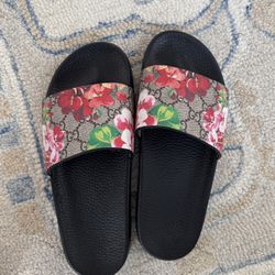 Gucci Slide 