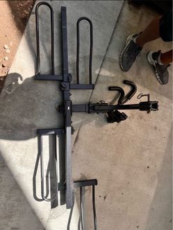 Bike rack with space for carrying 2 bikes. Comes with everything shown in the images