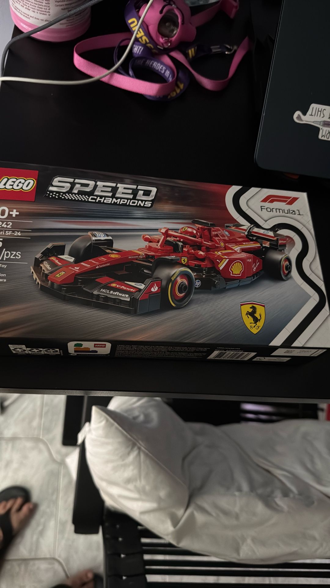 Brand New Lego Ferrari LEGO Speed Champions: Ferrari SF-24 F1 Race Car 77242