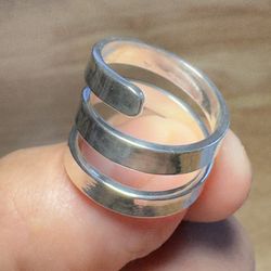 Beautiful 925 Silver Ring 