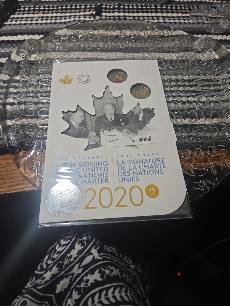 2020 We Remeber Canadian Royal Mint Set