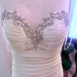 New Wedding 👰 Gown