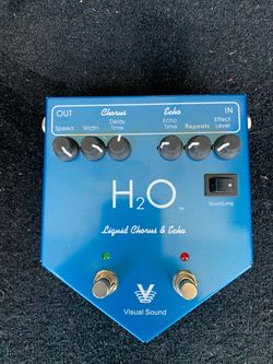 Visual Sound H2O Liquid Chorus & Echo Pedal