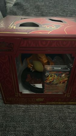 Charizard EX Super Premium Collection