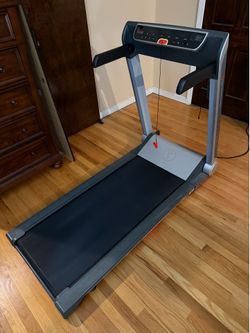 Sunny Health and Fitness Treacmill