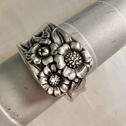 1950 Vintage Spoon Ring Size-7.5 “APRIL”