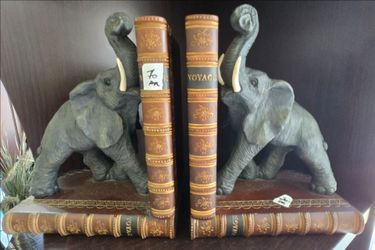 Vtg, Set of Elephant Book Ends. 7"H. PLEASE READ DESCRIPTION