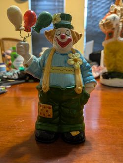 Vintage Enesco Ceramic Clown Coin Bank 