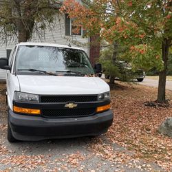 2019 Chevrolet Express 2500
