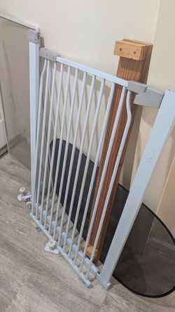 White Metal Baby Safety Gate