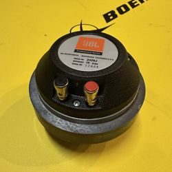 JBL 2426J