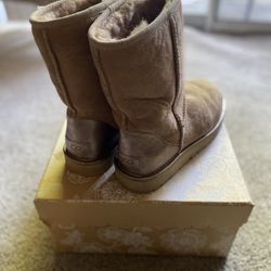 UGG Boots 