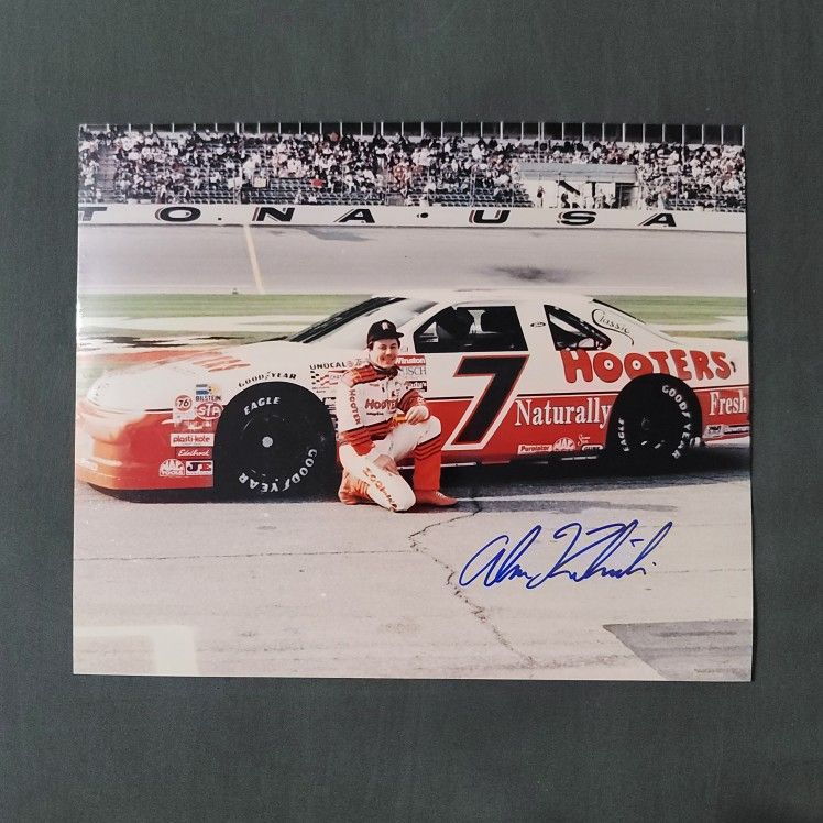 Vtg Alan Kulwicki NASCAR Hooters Autographed Signed Photo