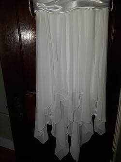 Dress ,really white and beautiful