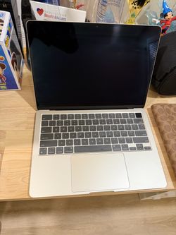 MacBook Air M2 16GB Ram