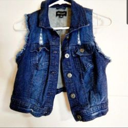 Woman's Jean Vest Size: S