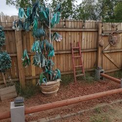 Outdoor artificial tree with pot