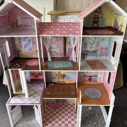 Kids Dollhouse