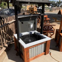 Fuente ⛲️ Wooden Garden Wishing Well Water Fountain ⛲️