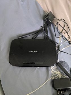 Tp-link Wr940n And Linksys Re6500 Wireless Routers