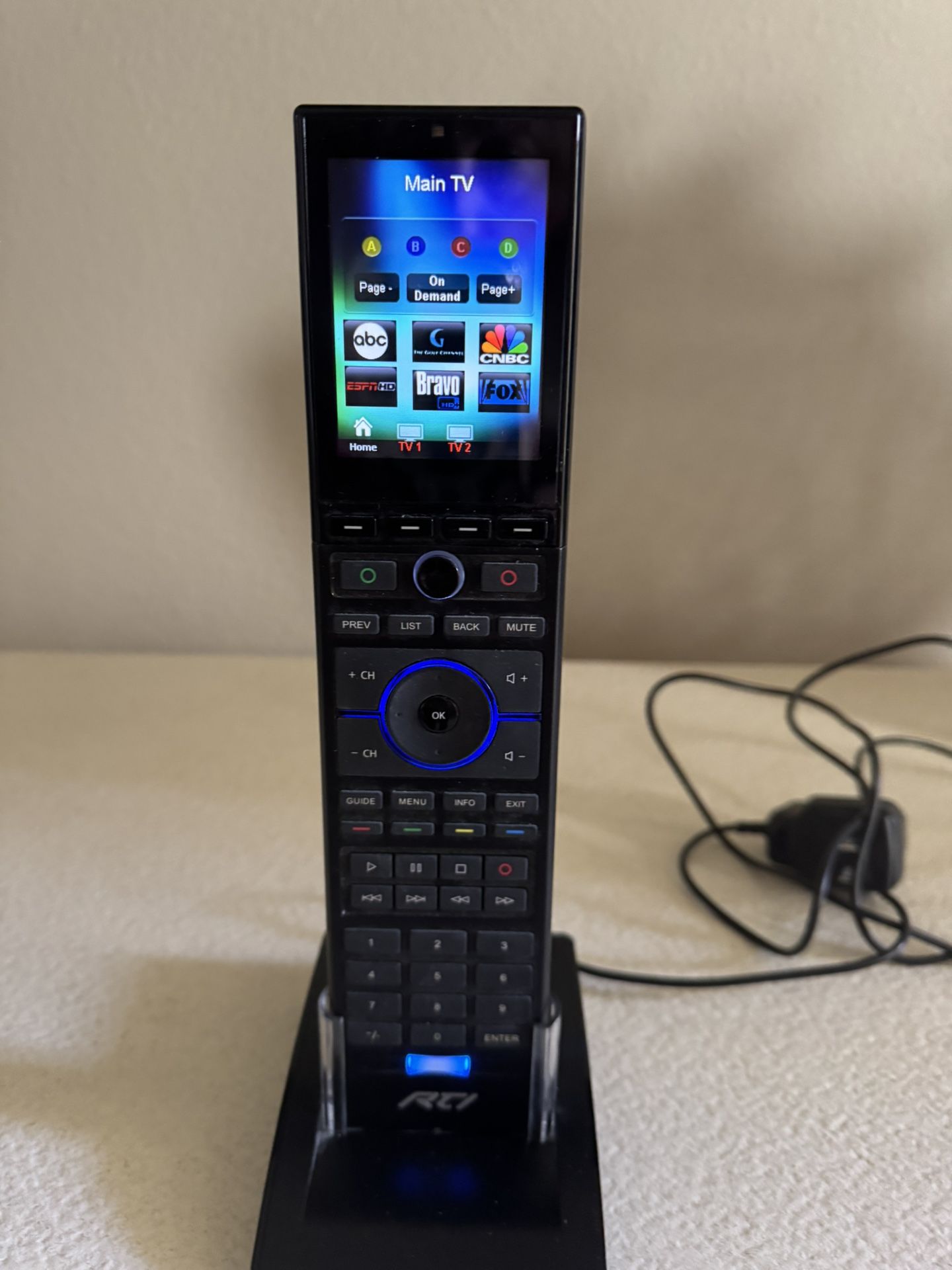  RTI T2i  Remote Control System with Charging Station 