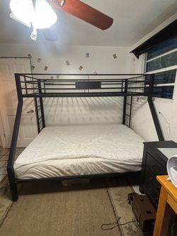 bunk bed