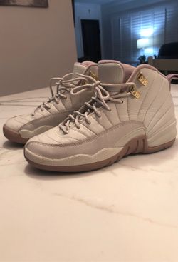 Jordan 11’s women