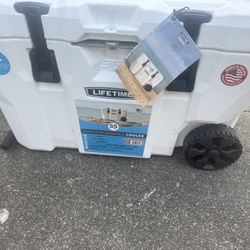 Lifetime 90820 55 Quart High Performance Cooler, Grey