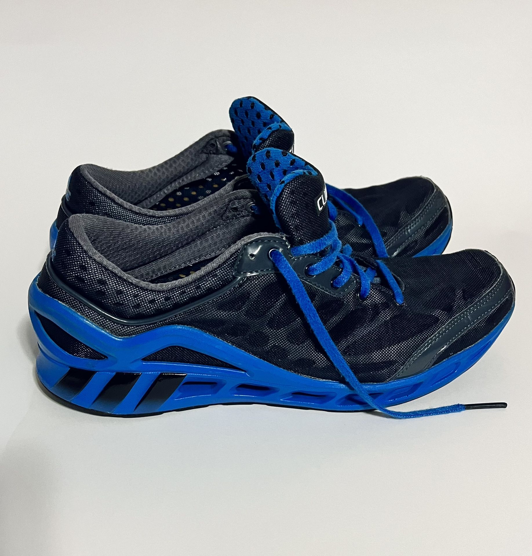 Shoes Adidas 