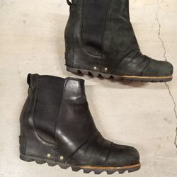 Sorel Lea Wedge Black Leather Boots Women's Size 6 Shoes
