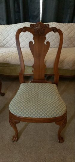 Queen Anne style traditional side chair, featuring a beautifully carved shell motif & Ball Claw Feet