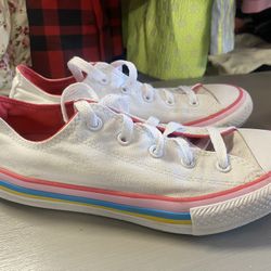 Converse Allstars Size 6 Women’s 4 Youth 
