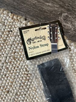 Martin Nylon Guitar Strap Black Classic 2” Leather Ends