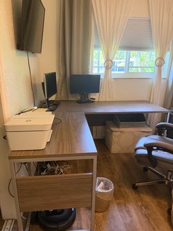 L-Shaped Wood Desk with Metal Frame