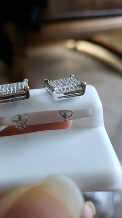 Cubic zirconia earrings