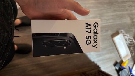 Samsung Galaxy A17 5G – New in Box