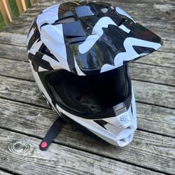 Fox Helmet Size Medium